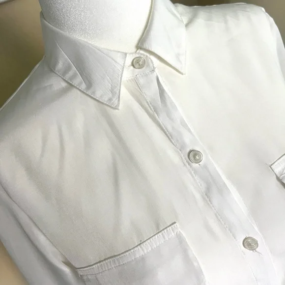 Express white button up-XS - Picture 2 of 6